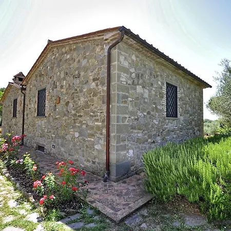 Vernazzano Basso Sleeps 3 * Tuoro sul Trasimeno